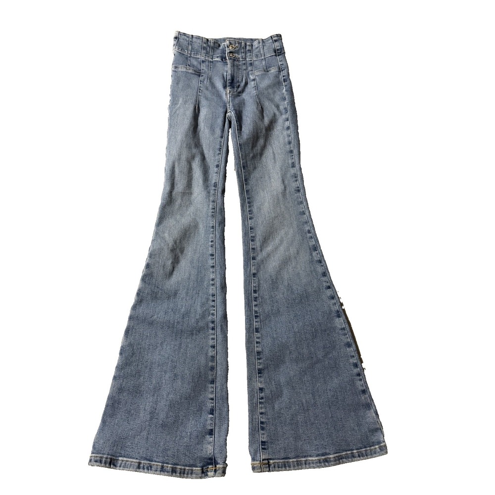Free People Women's Size 25 MEdium Wash Denim Flare‎ Jeans